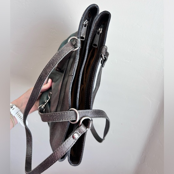 Patricia Nash Albi Tooled Turquoise Convertible Backpack Tooled - Picture 4 of 11